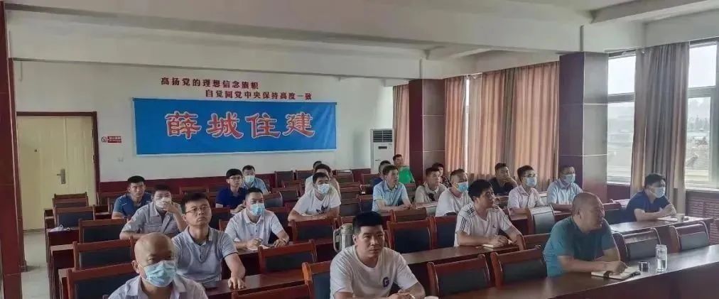c6f1af99be15bfe3dd2551f2f6477261.jpg
